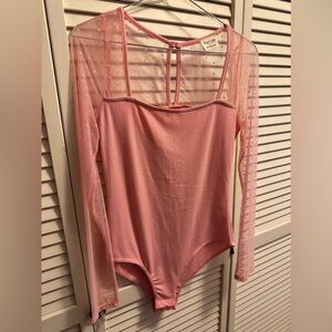 Like New Peach Love California women’s pink body suit Large.